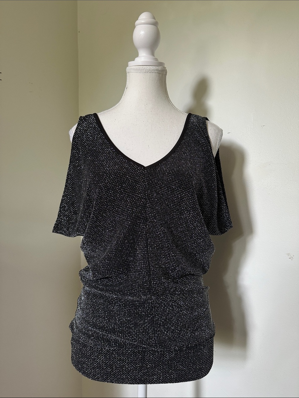 SUZY SHIER Black Sparkle Cold Shoulder Banded Y2K Whimsigoth Glam Top Medium
